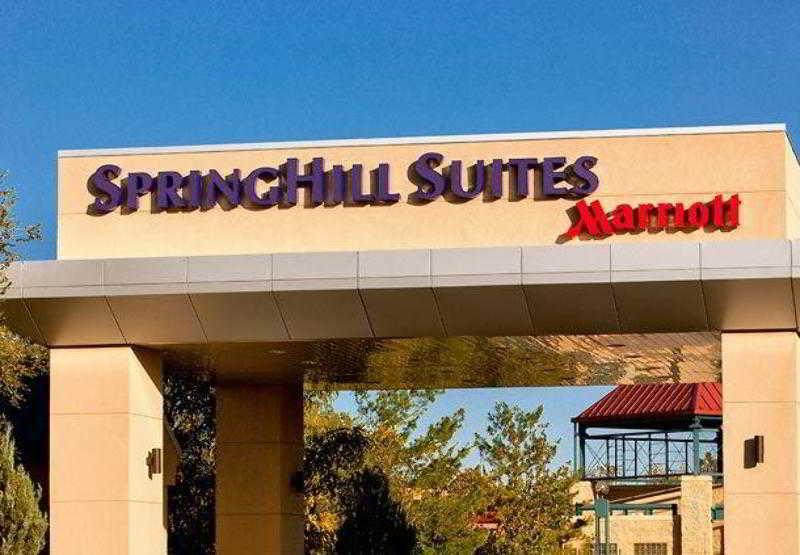 Springhill Suites By Marriott Lawrence Downtown Dış mekan fotoğraf