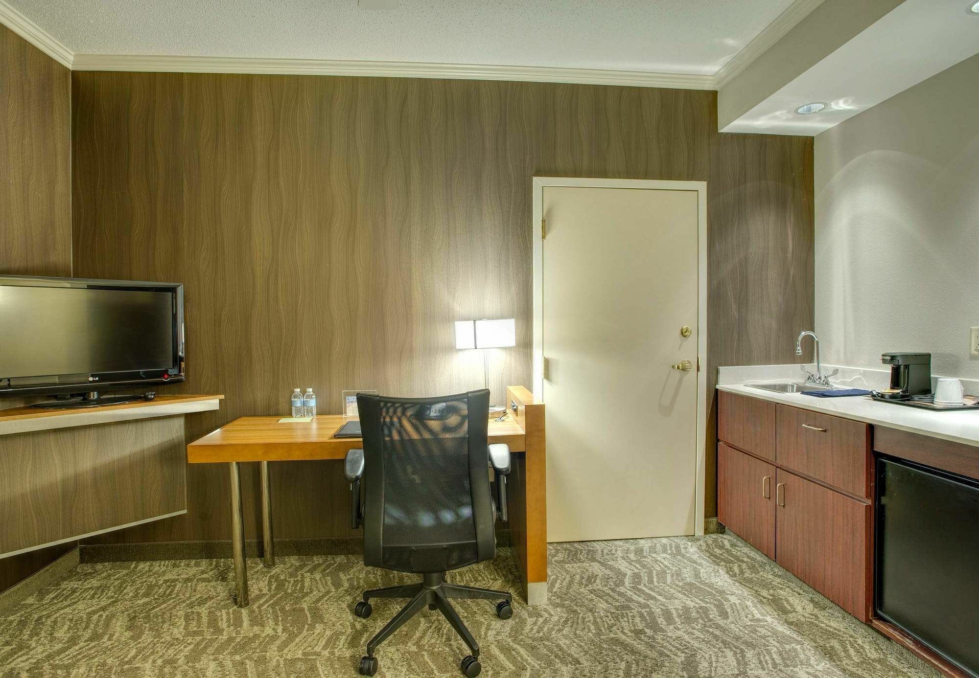 Springhill Suites By Marriott Lawrence Downtown Dış mekan fotoğraf